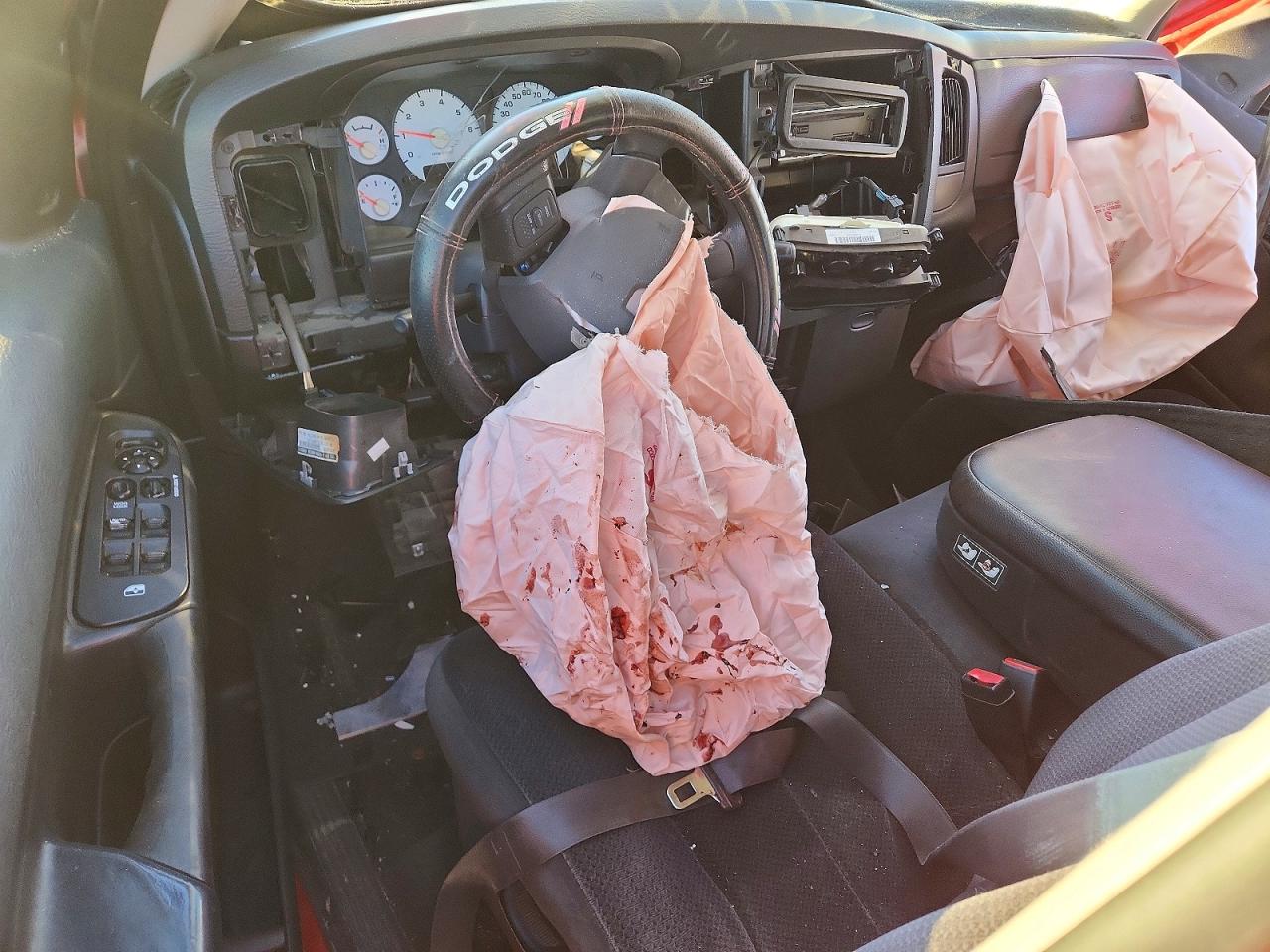 2004 DODGE RAM 1500 photo 8