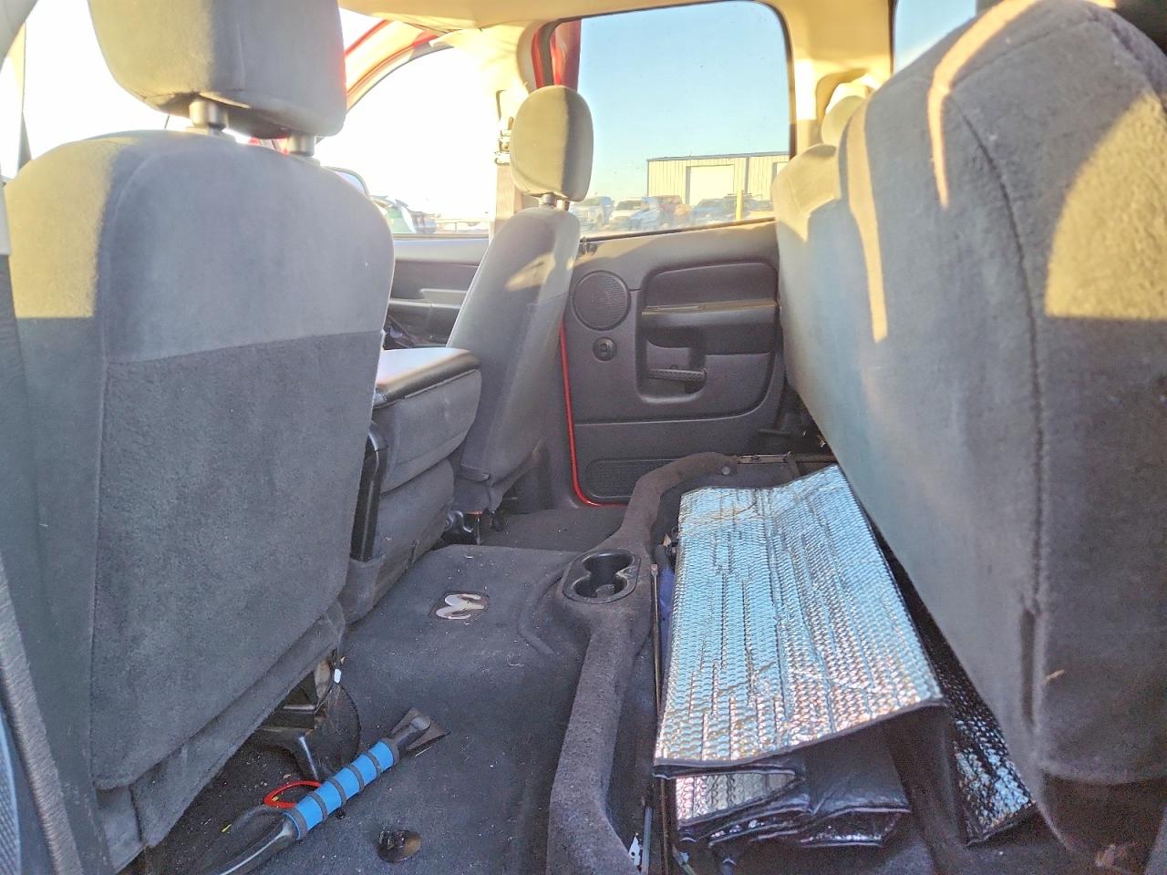 2004 DODGE RAM 1500 photo 10