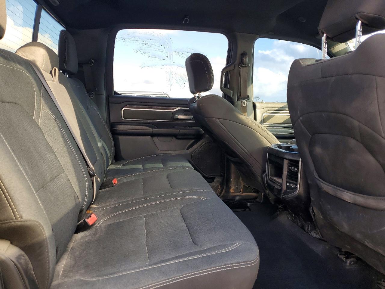 2019 RAM 1500 BIG HORN/LONE STAR photo 10