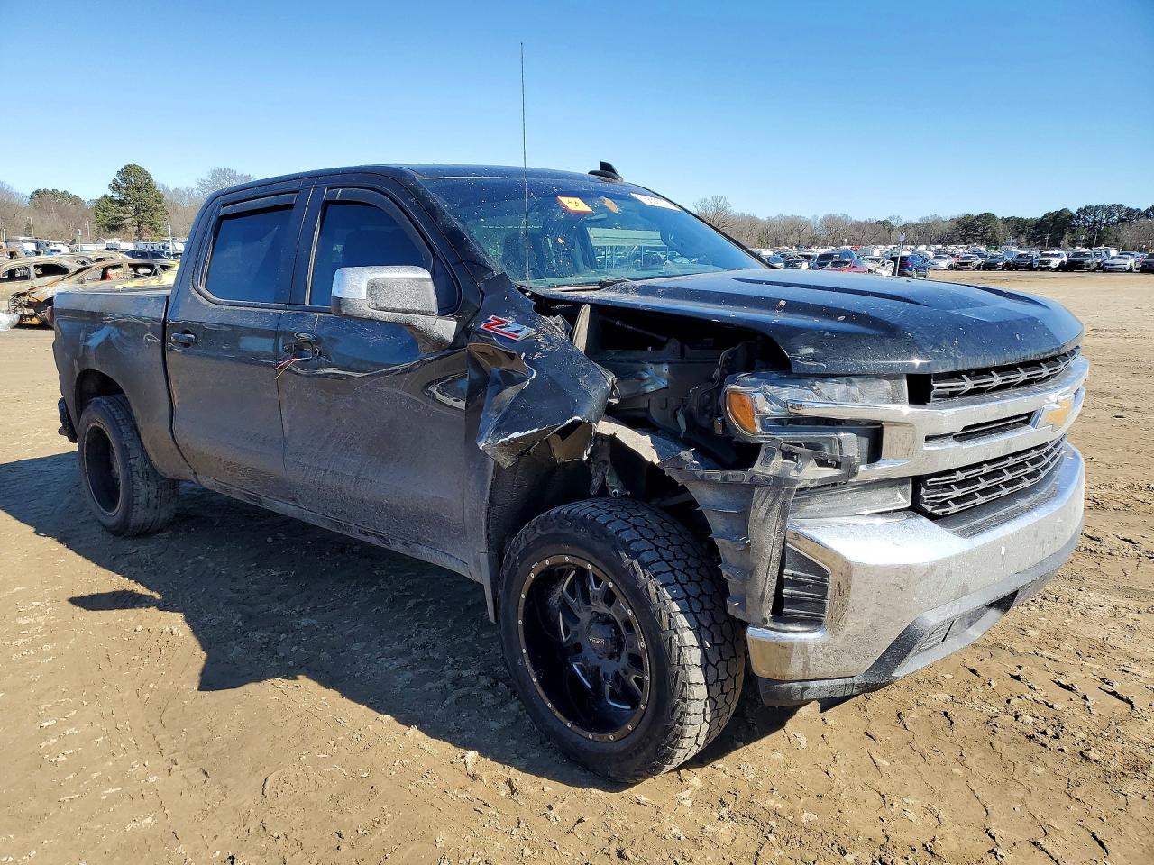 2019 CHEVROLET SILVERADO K1500 LT photo 7