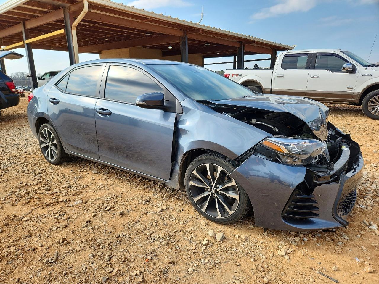 2017 TOYOTA COROLLA L photo 7