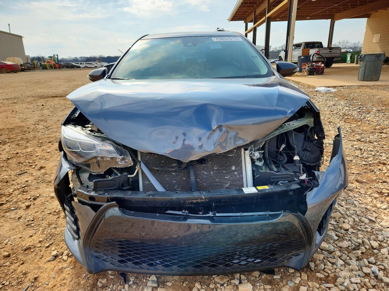 2017 TOYOTA COROLLA L photo 9