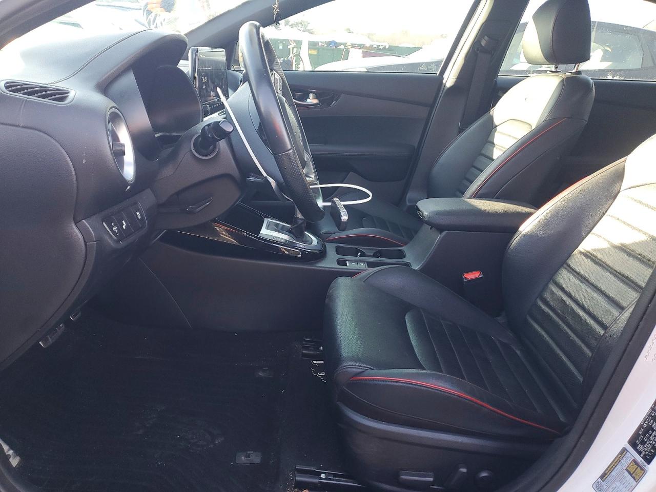 2023 KIA FORTE GT photo 19