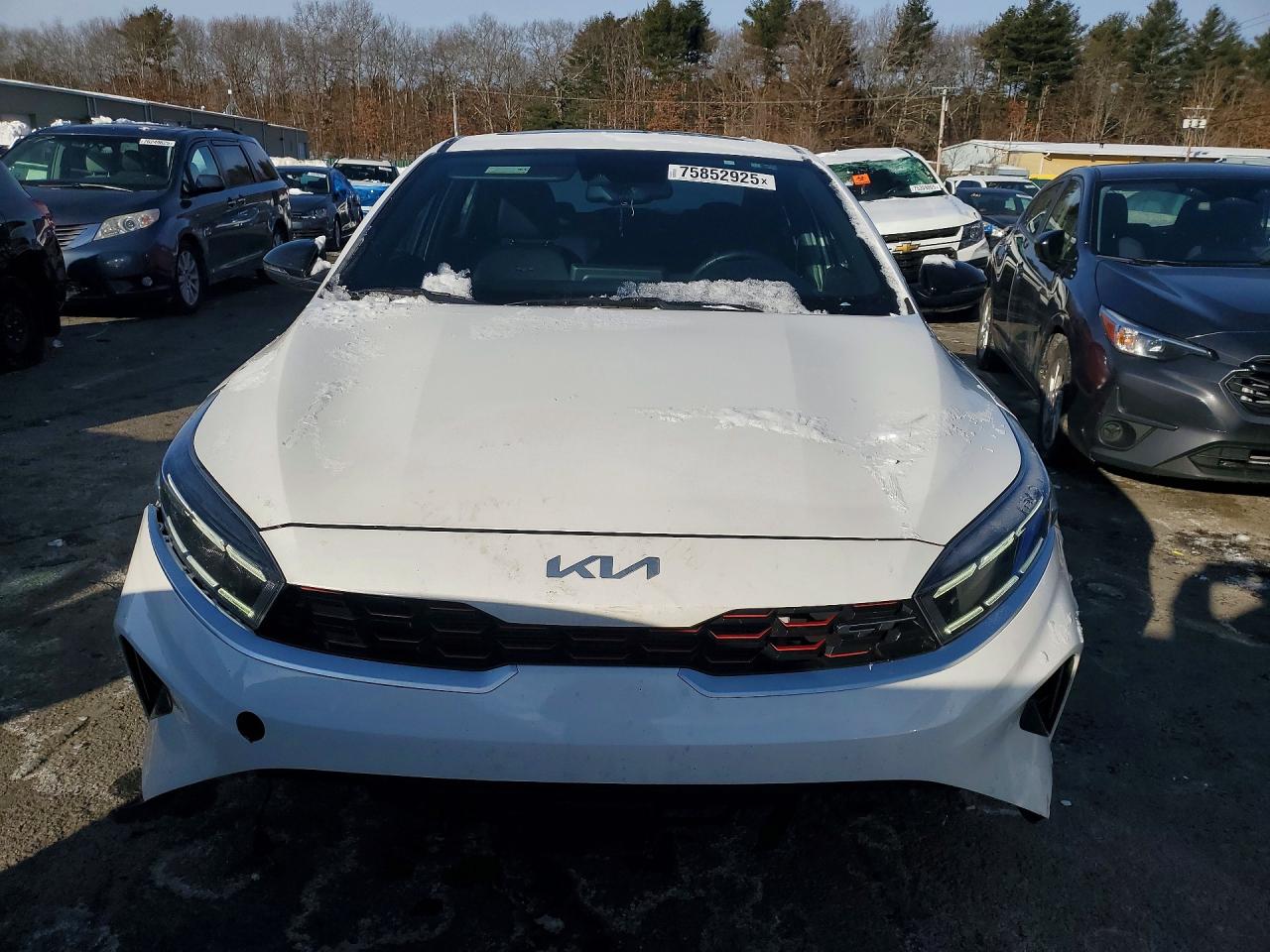 2023 KIA FORTE GT photo 13