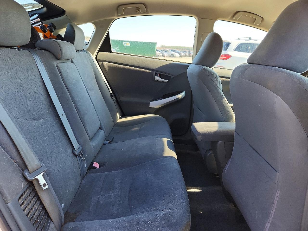 2010 TOYOTA PRIUS photo 19