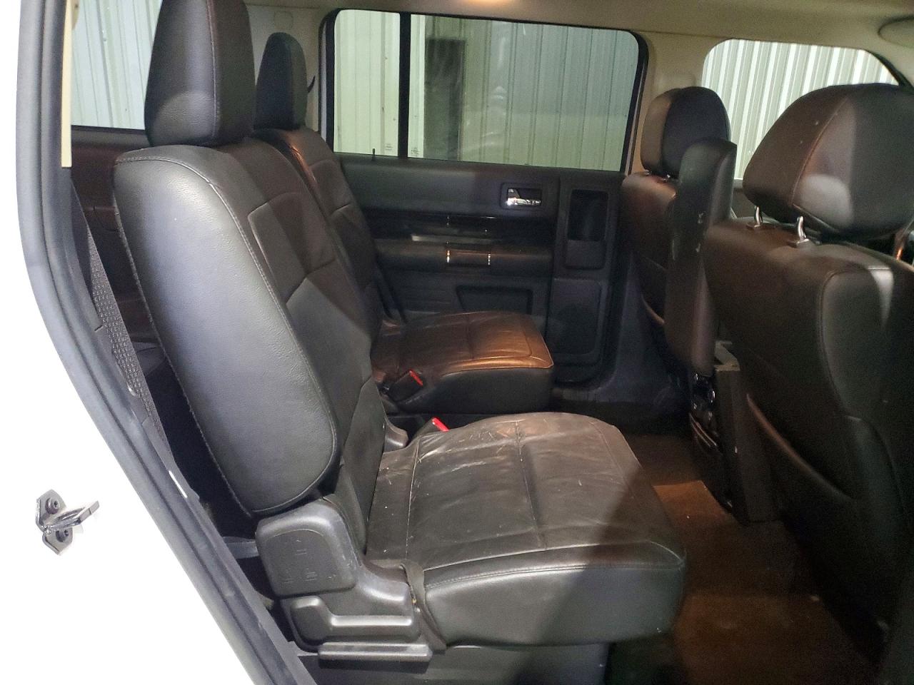 2015 FORD FLEX SEL photo 31