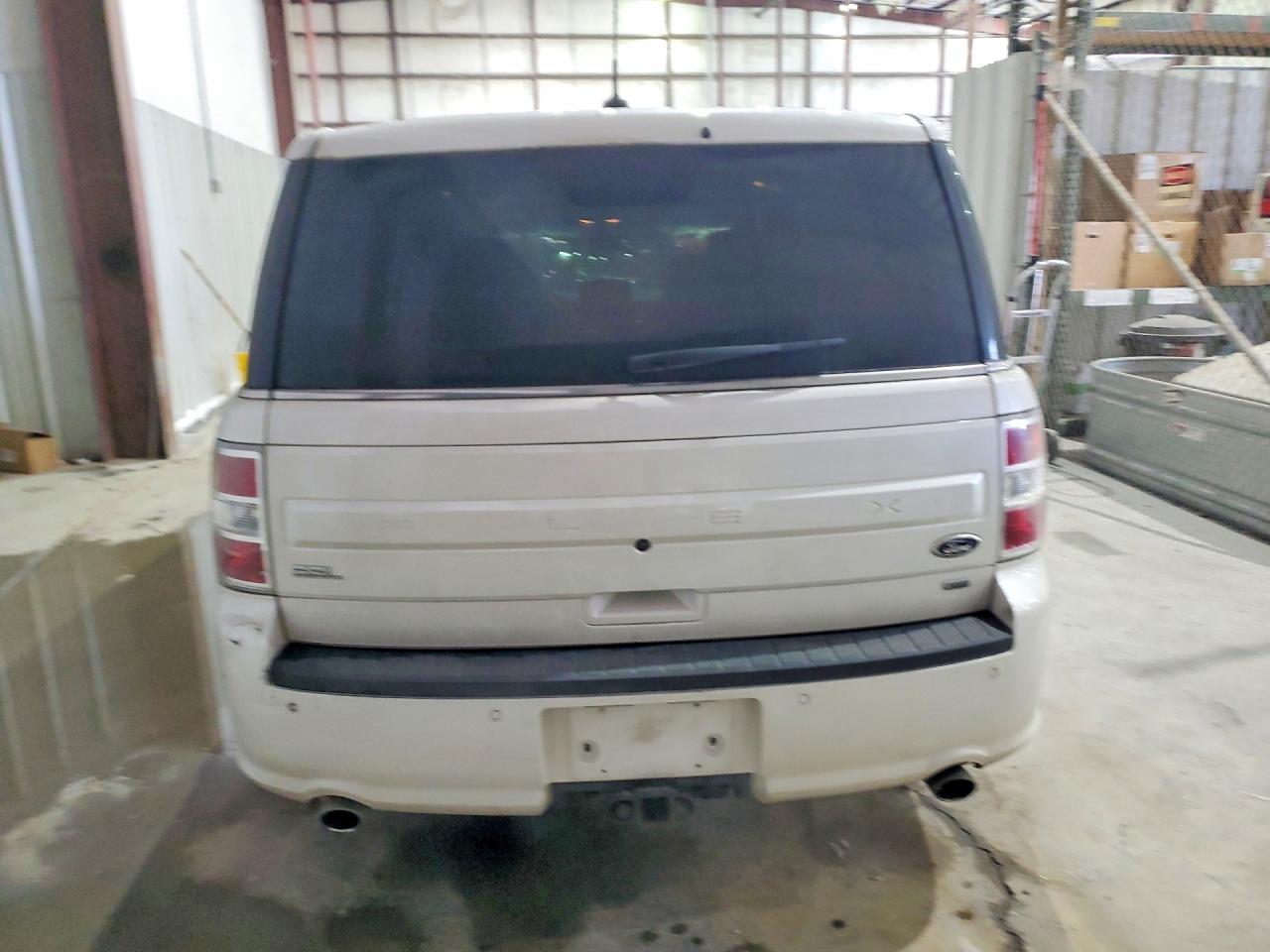 2015 FORD FLEX SEL photo 16