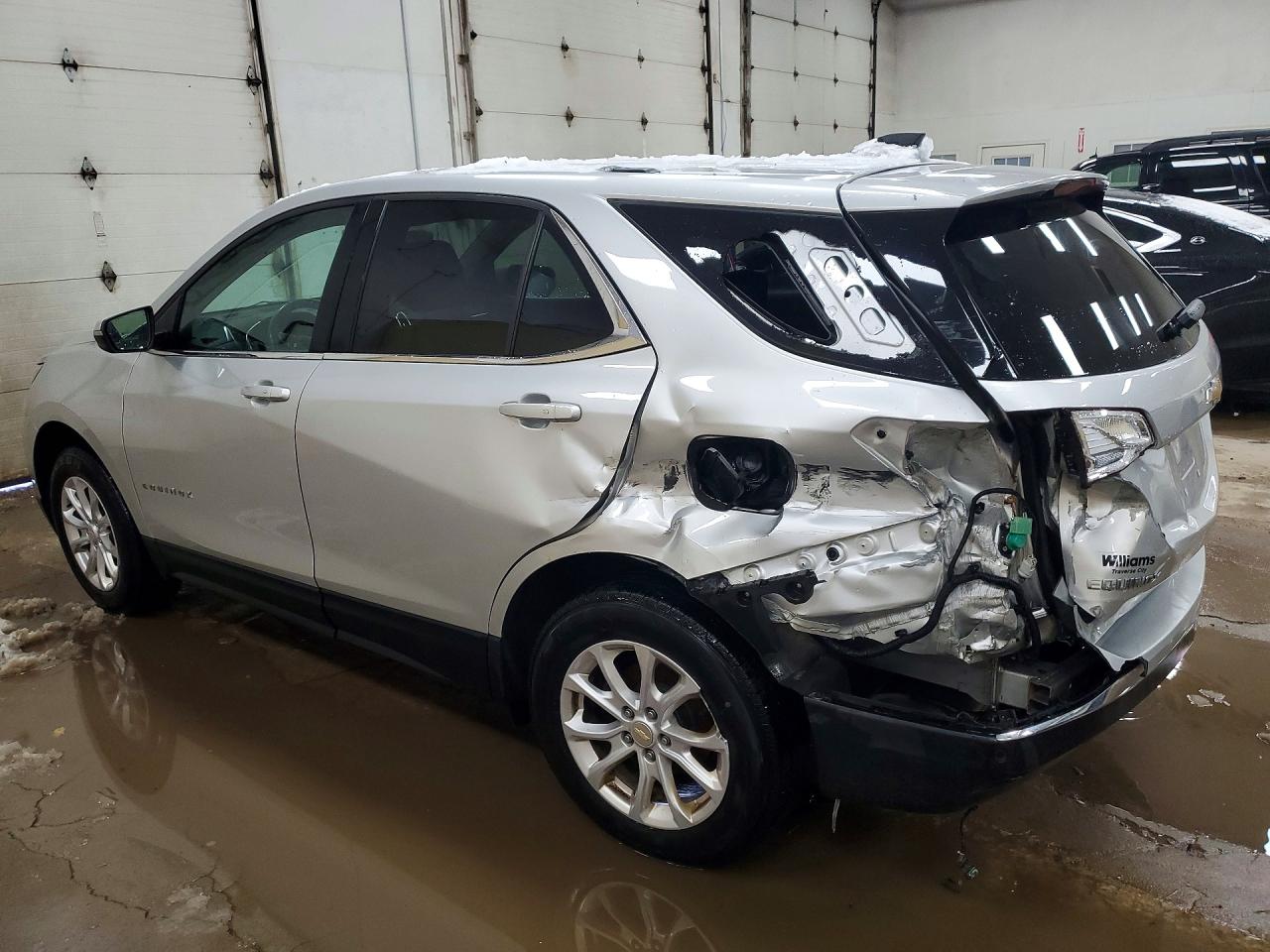 2019 CHEVROLET EQUINOX LT photo 3