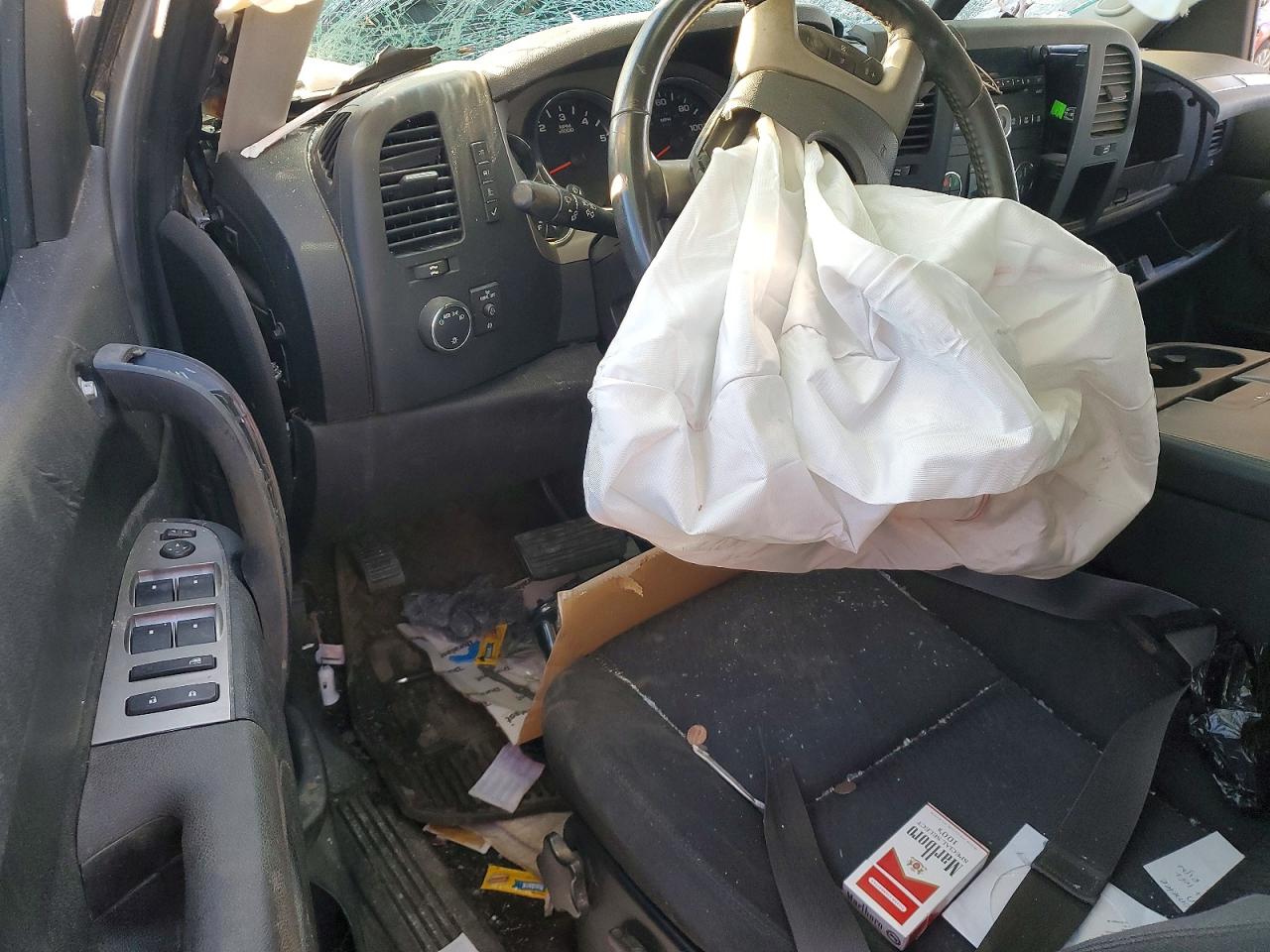 2013 CHEVROLET SILVERADO K1500 LT photo 8