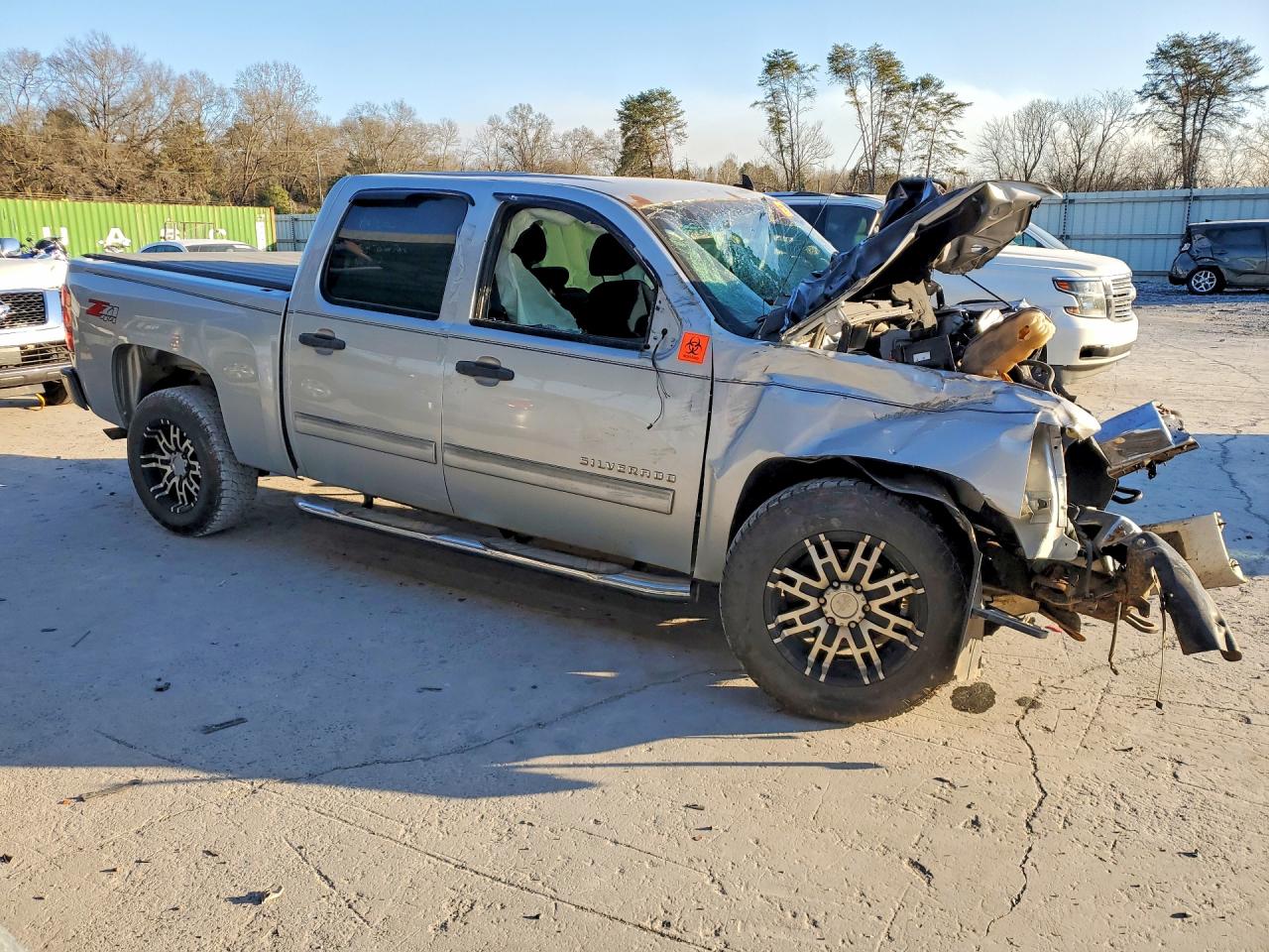2013 CHEVROLET SILVERADO K1500 LT photo 4