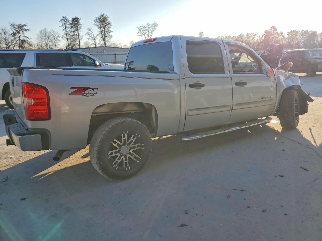 2013 CHEVROLET SILVERADO K1500 LT photo 3