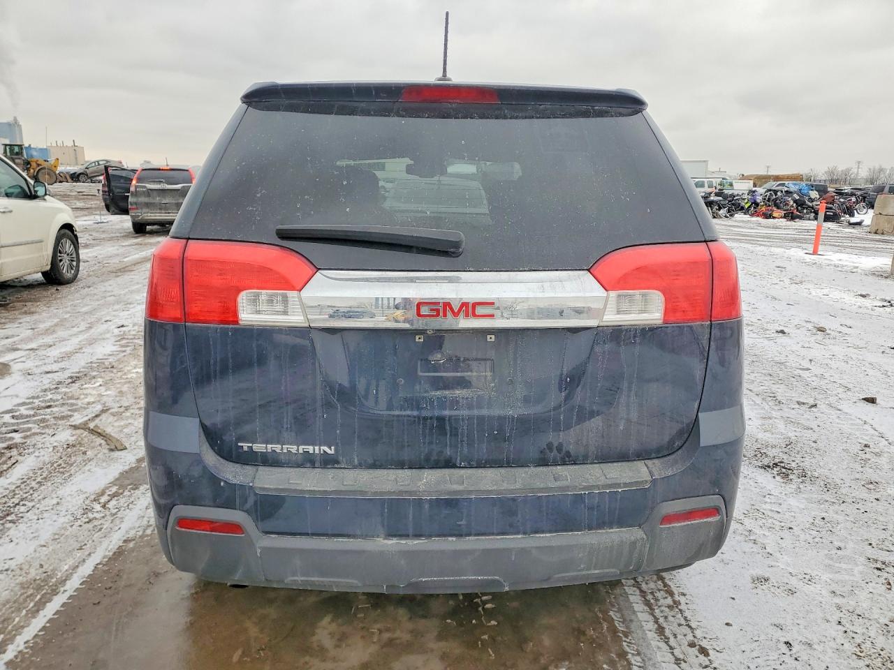 2015 GMC TERRAIN SLE photo 6