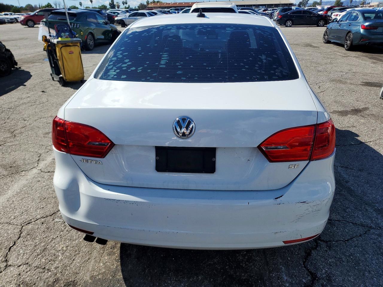 2014 VOLKSWAGEN JETTA SE photo 11