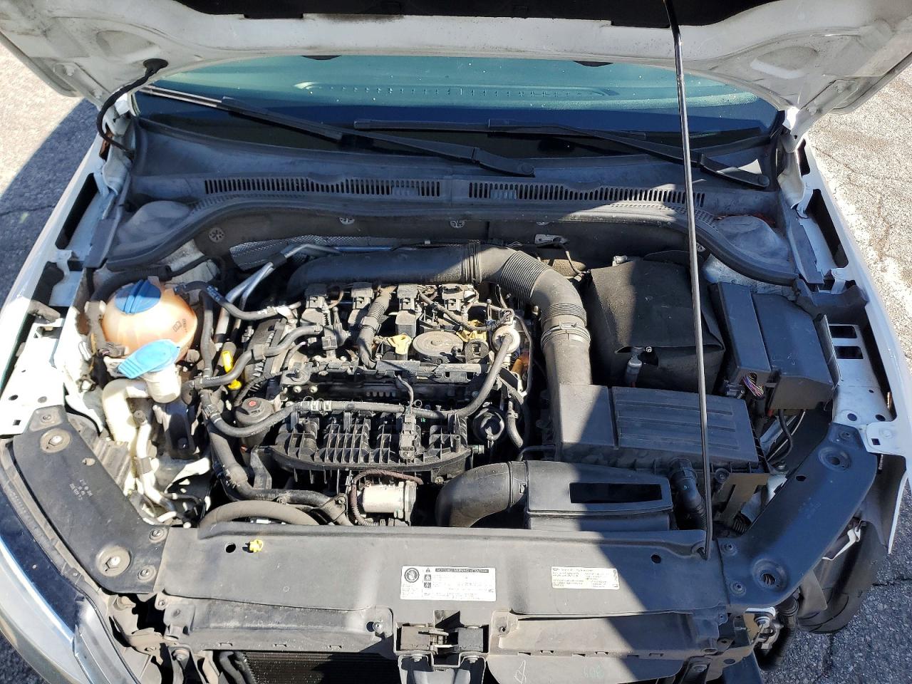2014 VOLKSWAGEN JETTA SE photo 21
