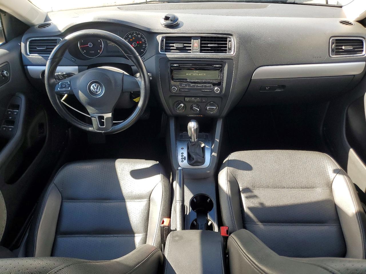2014 VOLKSWAGEN JETTA SE photo 15