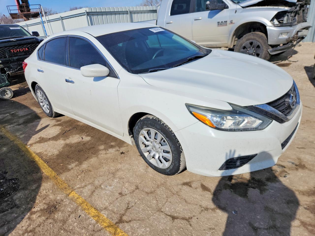 2016 NISSAN ALTIMA 2.5 photo 4