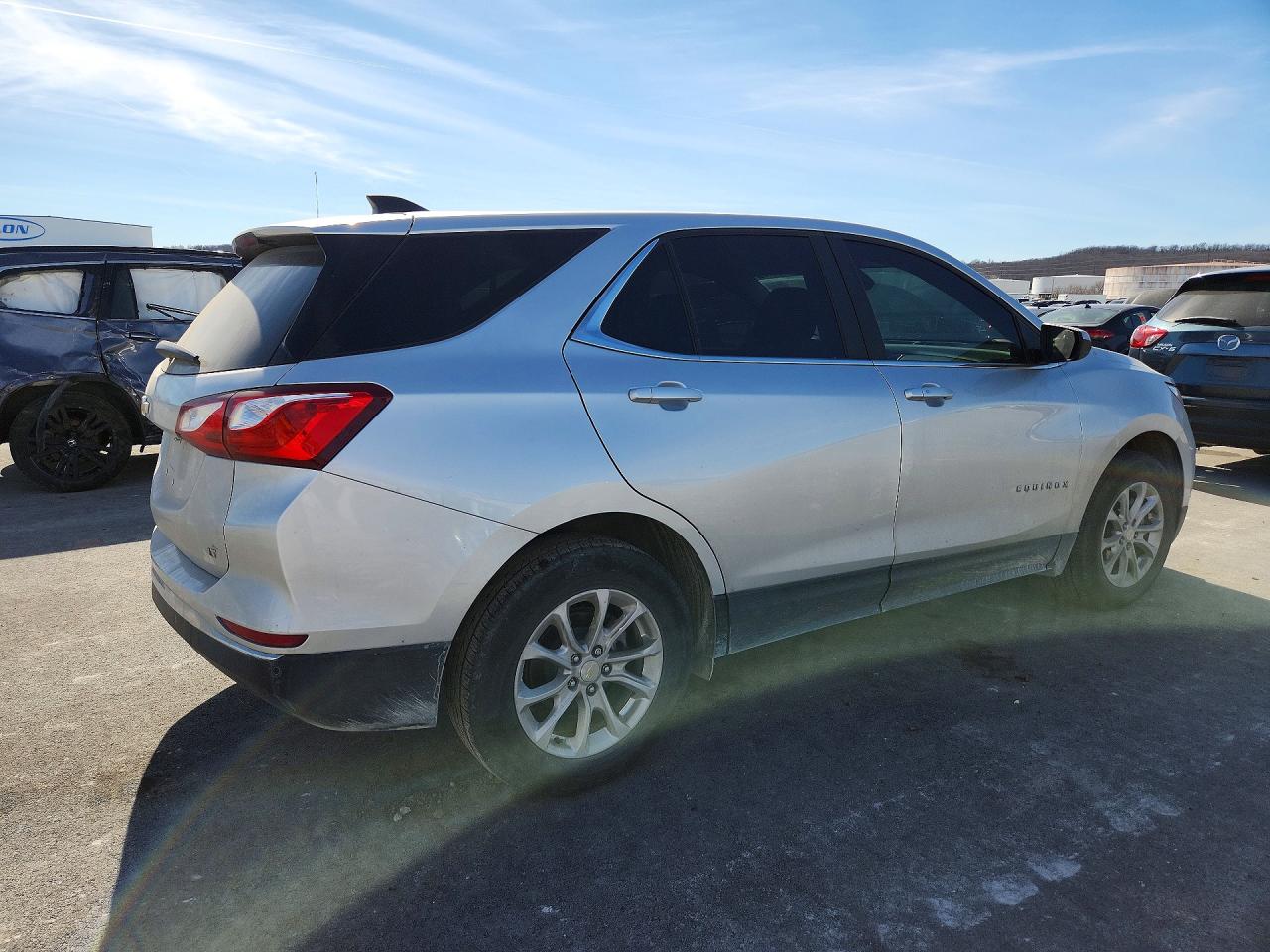 2021 CHEVROLET EQUINOX LT photo 7