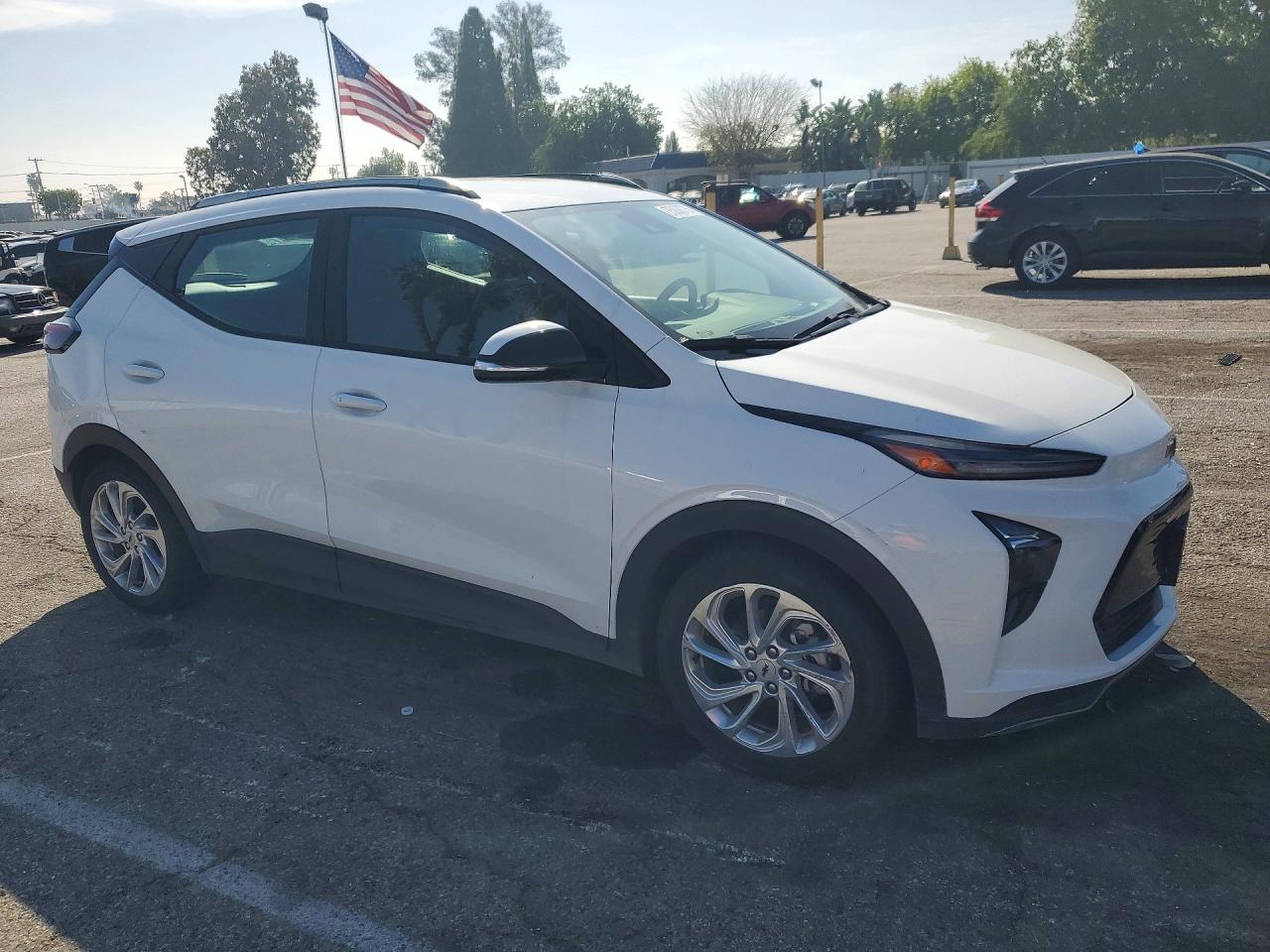 2023 CHEVROLET BOLT EUV LT photo 7