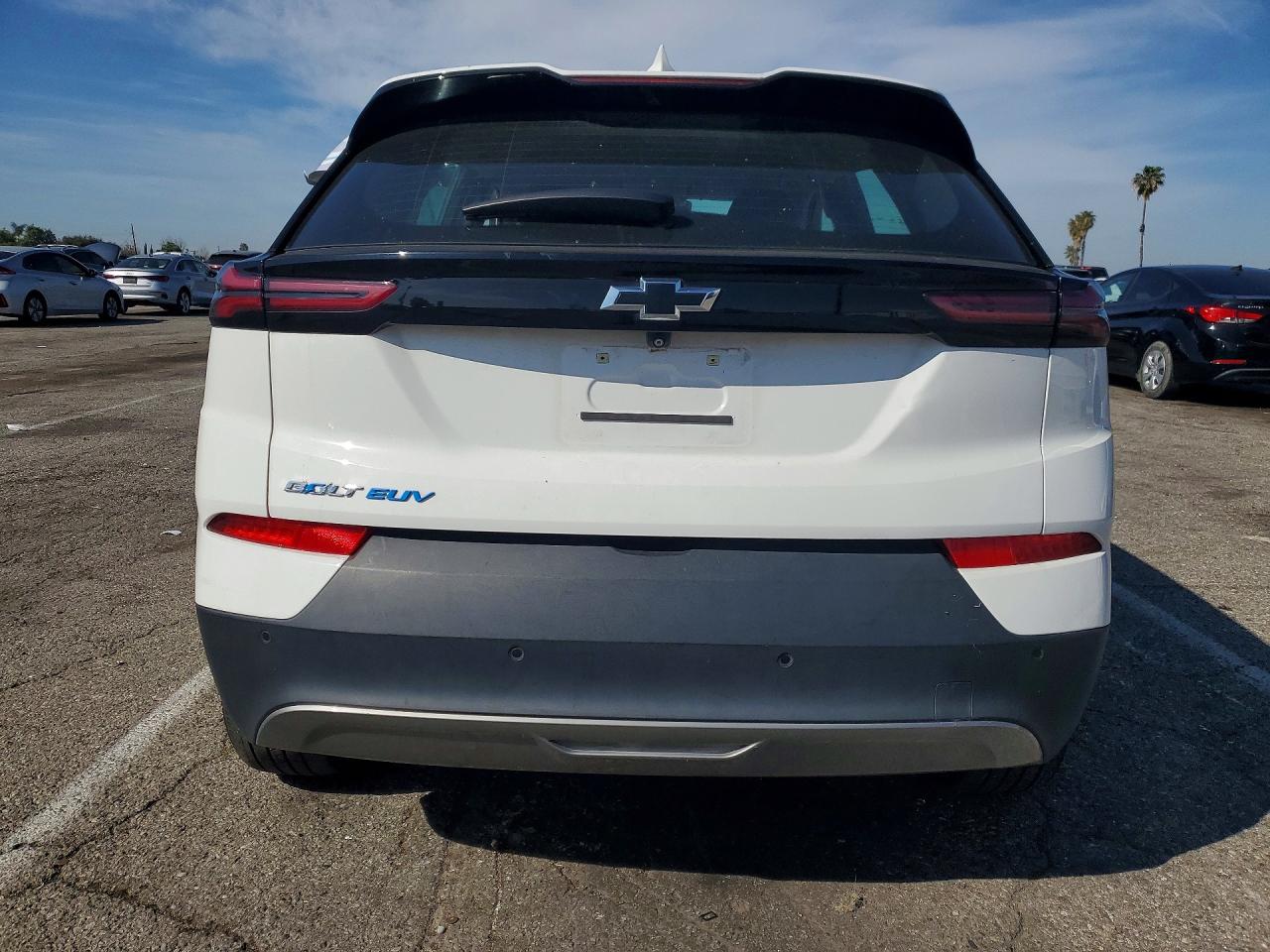 2023 CHEVROLET BOLT EUV LT photo 11