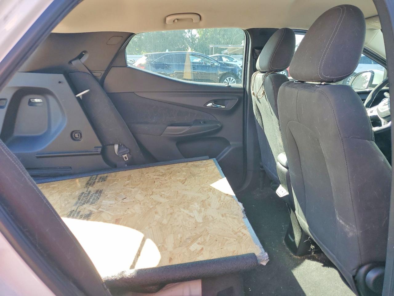2023 CHEVROLET BOLT EUV LT photo 19