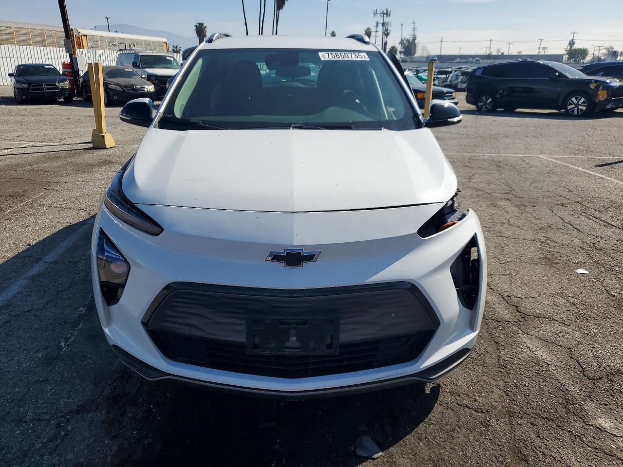 2023 CHEVROLET BOLT EUV LT photo 9