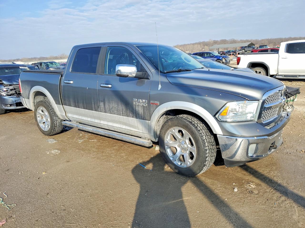 2013 RAM 1500 LARAMIE photo 10