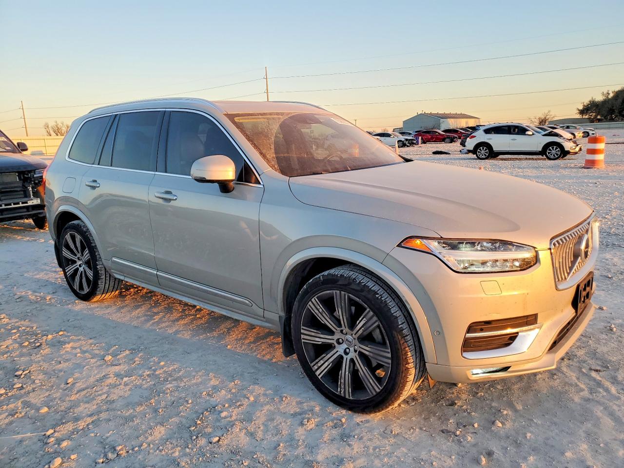 2021 VOLVO XC90 T6 INSCRIPTION photo 4