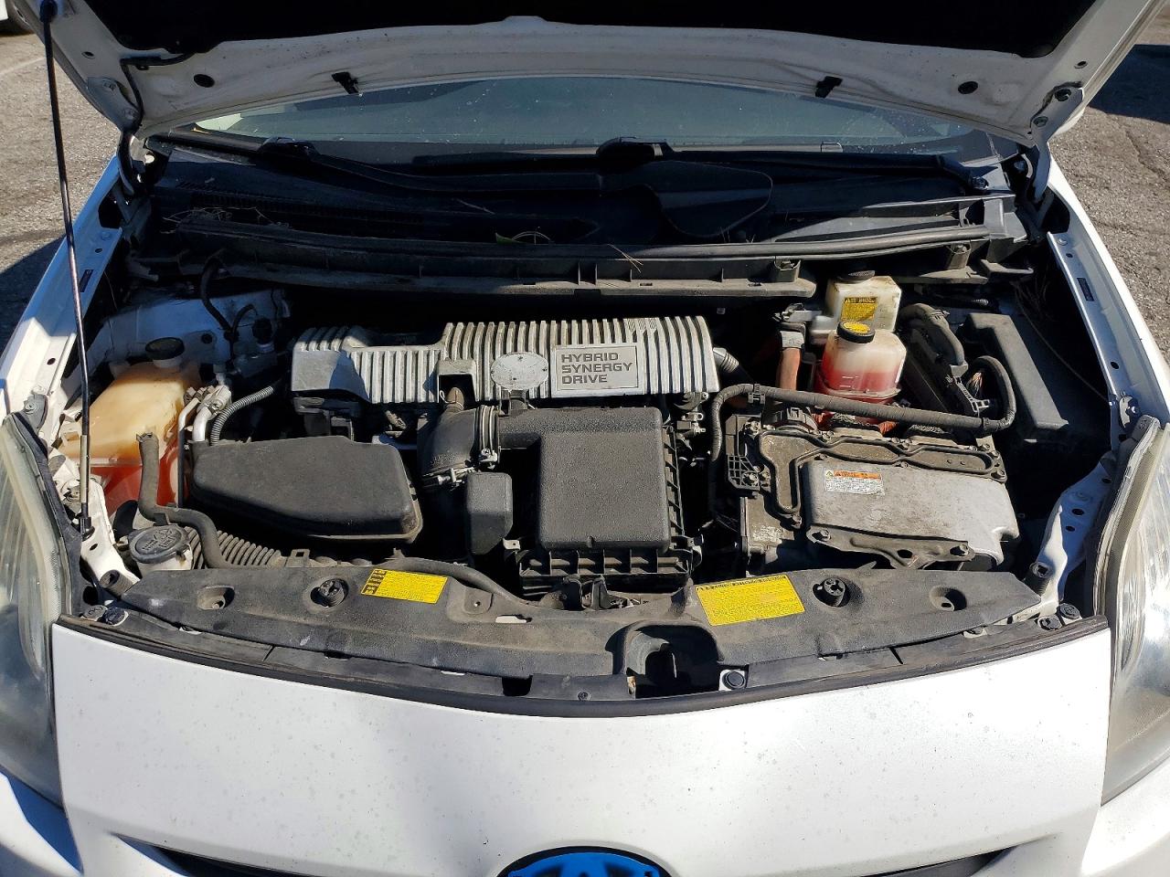 2011 TOYOTA PRIUS photo 11