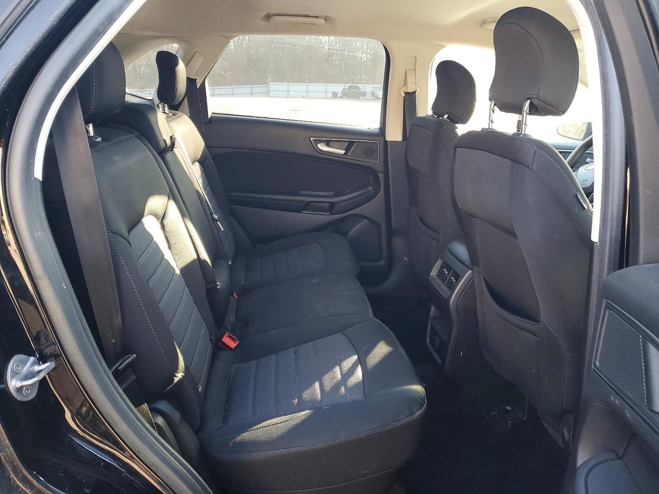 2018 FORD EDGE SE photo 21