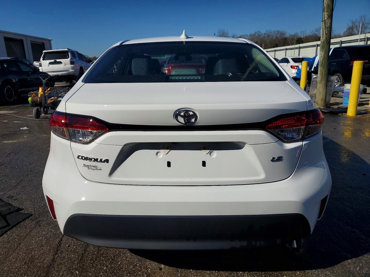 2025 TOYOTA COROLLA LE photo 16