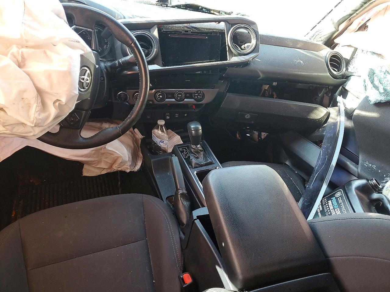 2019 TOYOTA TACOMA DOUBLE CAB photo 22