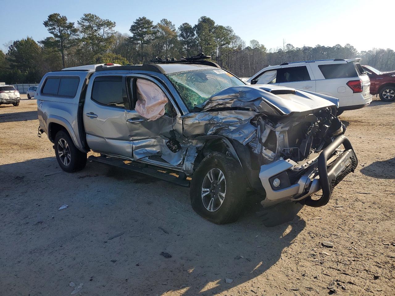 2019 TOYOTA TACOMA DOUBLE CAB photo 10