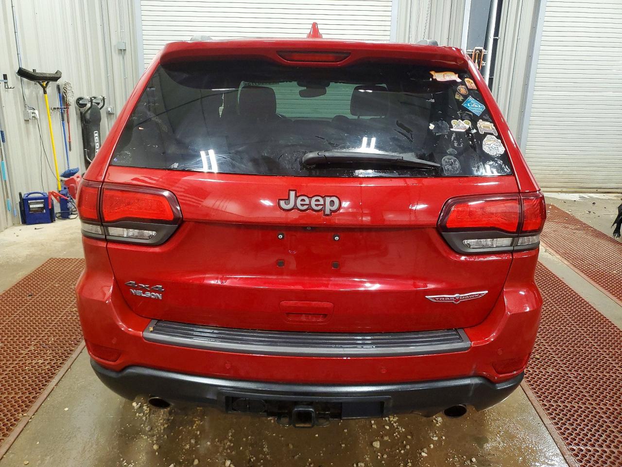 2018 JEEP GRAND CHEROKEE TRAILHAWK photo 11
