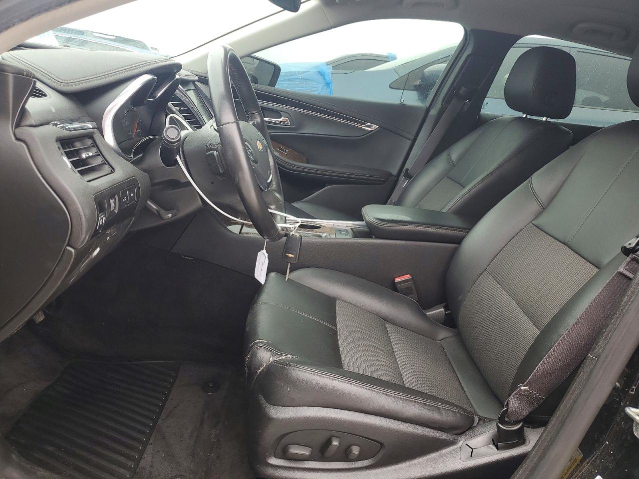 2015 CHEVROLET IMPALA LT photo 13