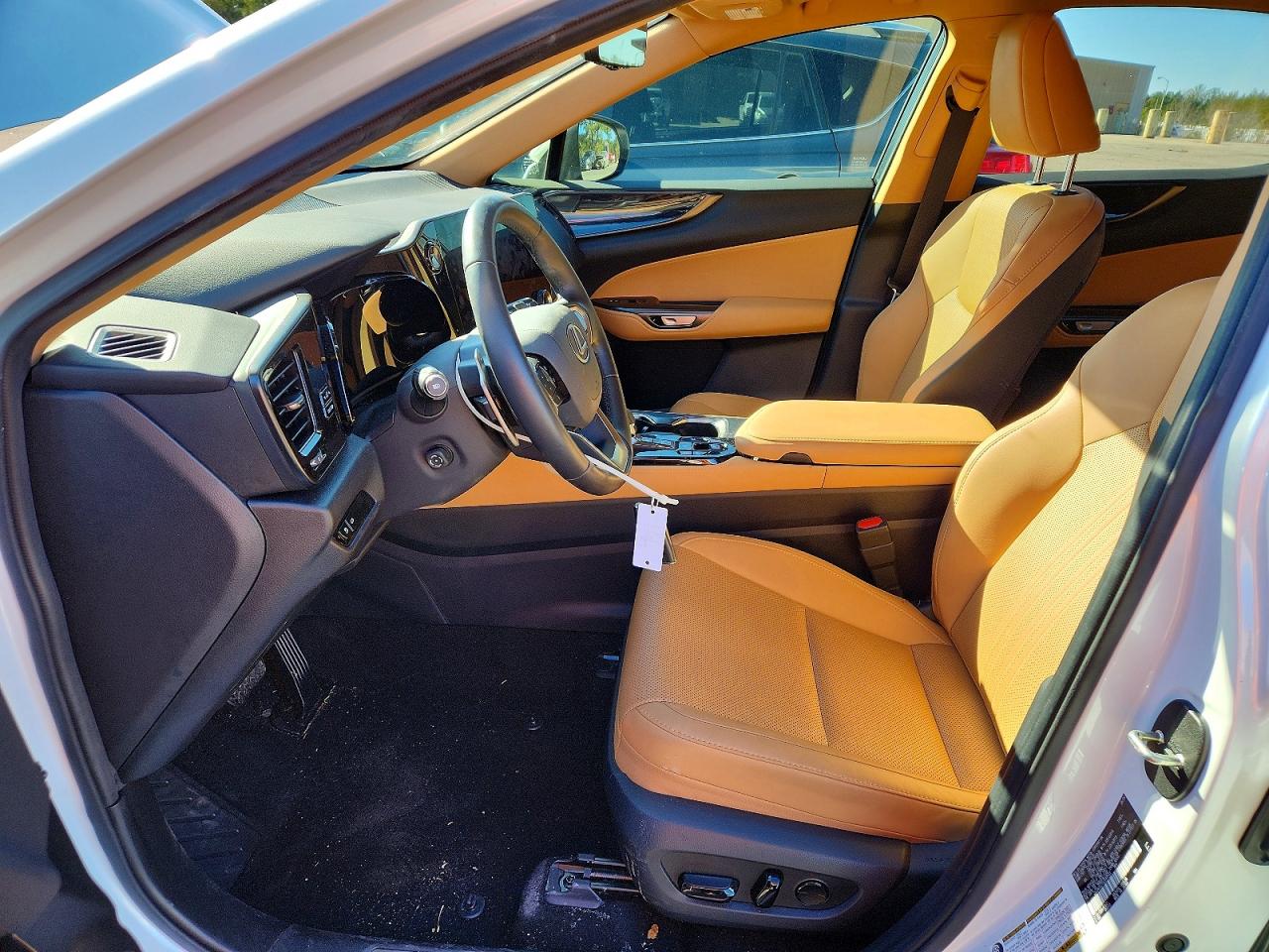 2025 LEXUS NX 350H BASE photo 7