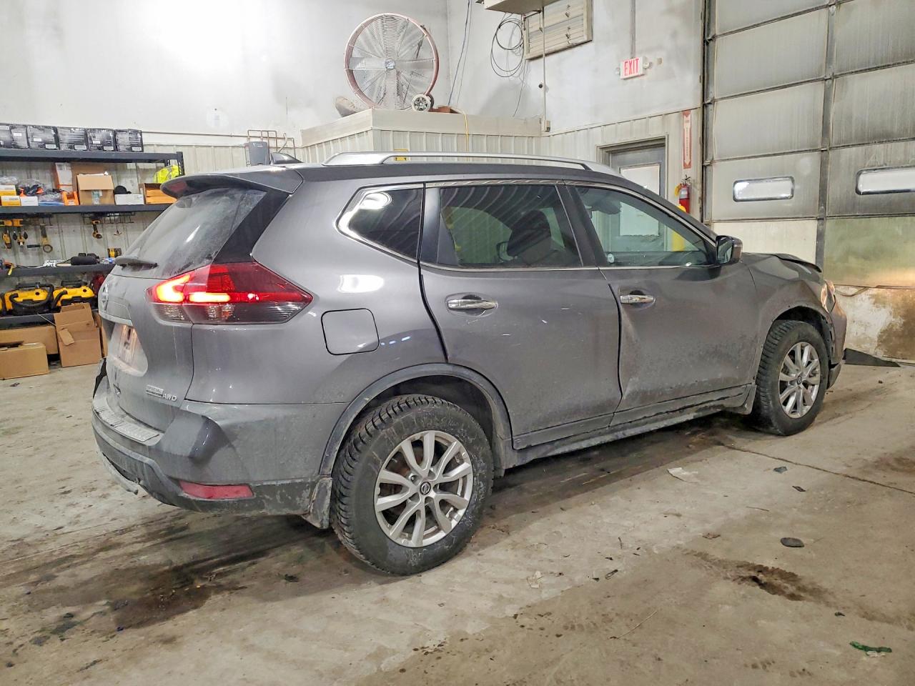 2019 NISSAN ROGUE S photo 5