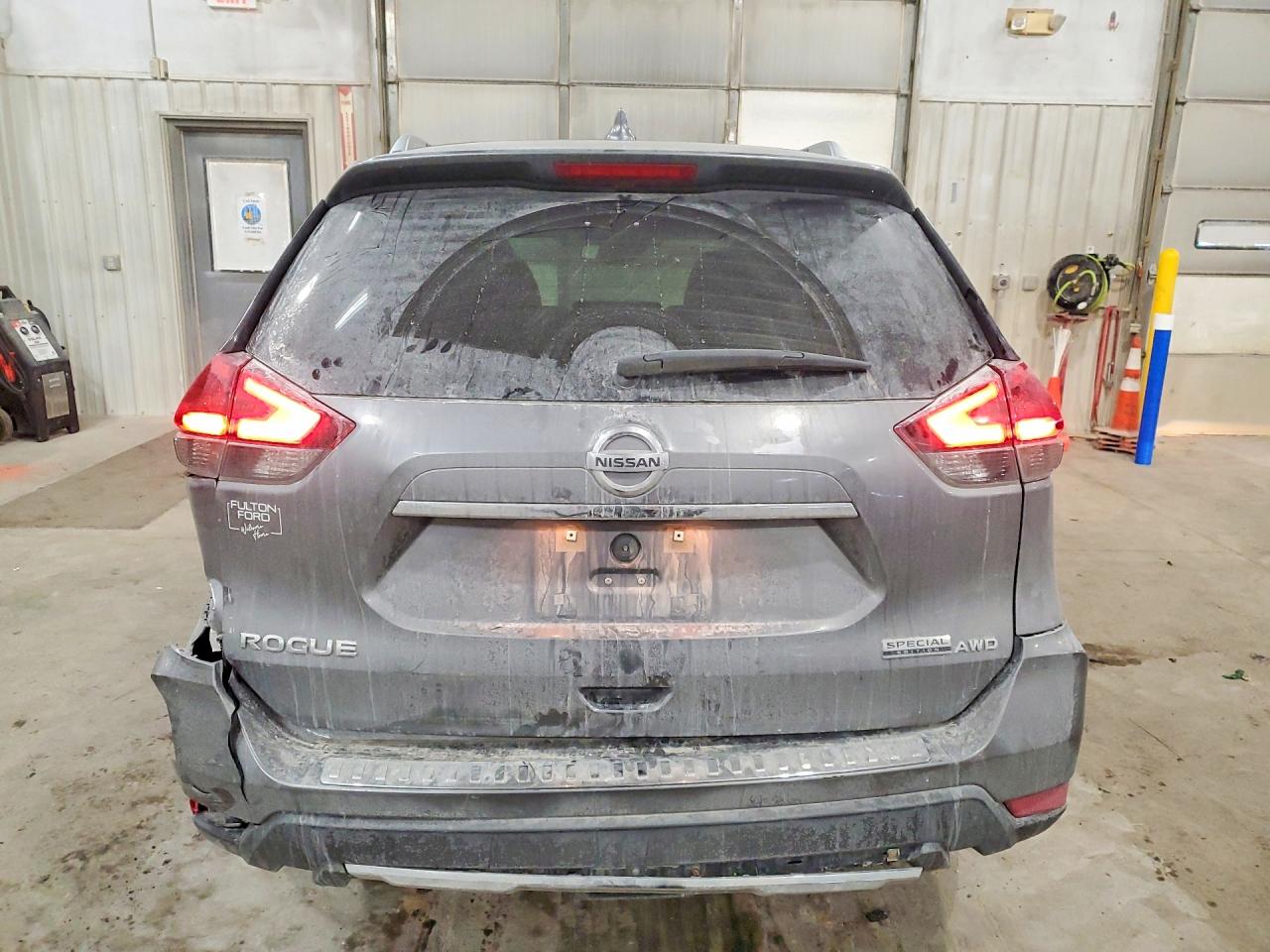 2019 NISSAN ROGUE S photo 11