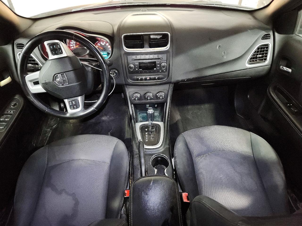 2013 DODGE AVENGER SXT photo 22