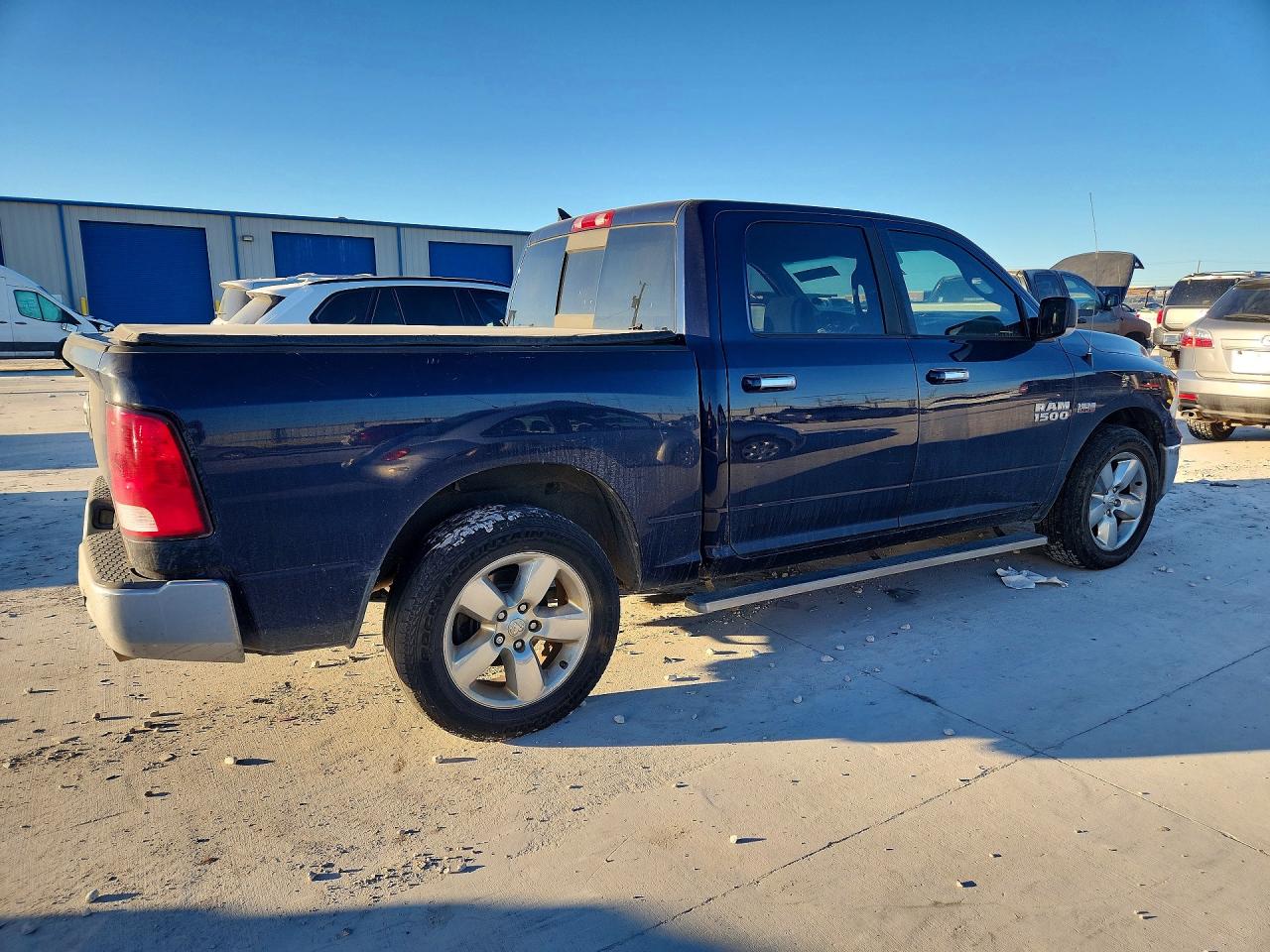 2014 RAM 1500 SLT photo 3