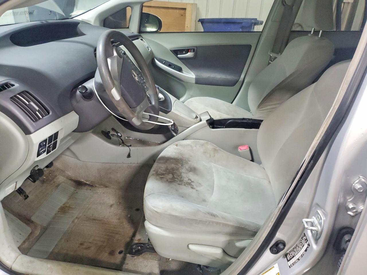 2010 TOYOTA PRIUS II photo 19