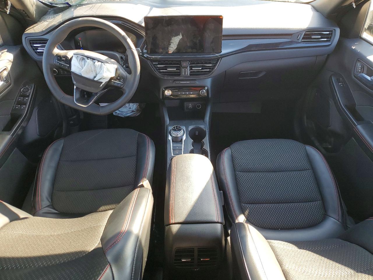 2025 FORD ESCAPE ST LINE photo 22