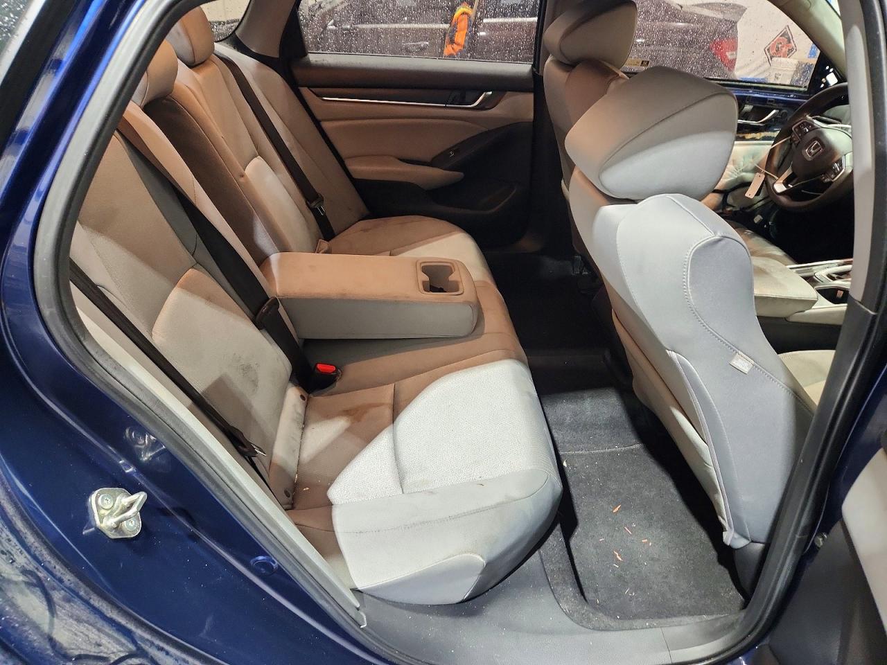 2020 HONDA ACCORD EX photo 19