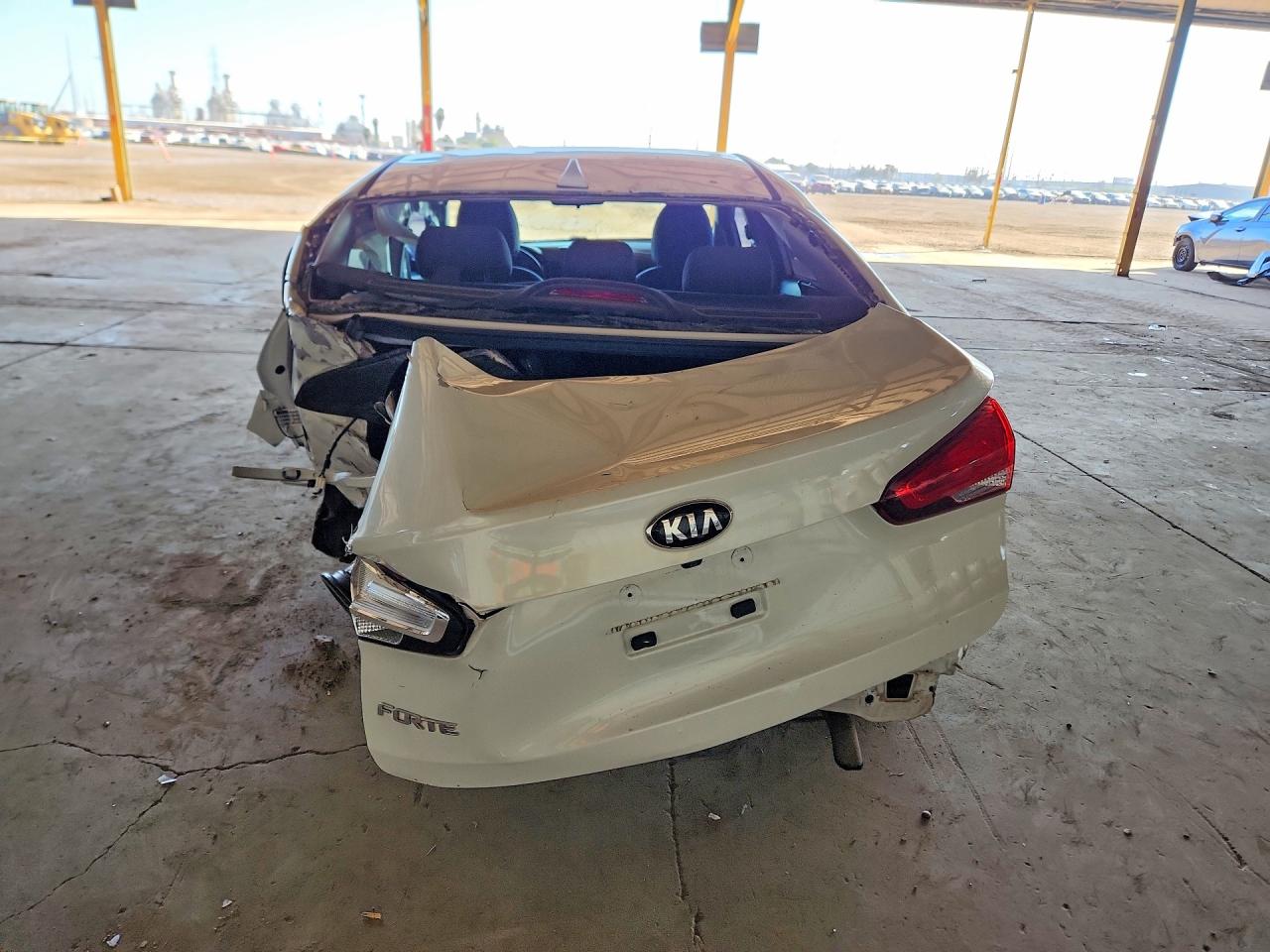 2018 KIA FORTE LX photo 16