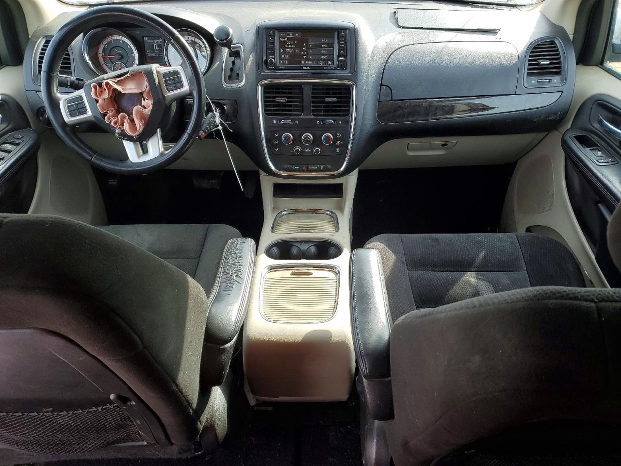 2015 DODGE GRAND CARAVAN SXT photo 8