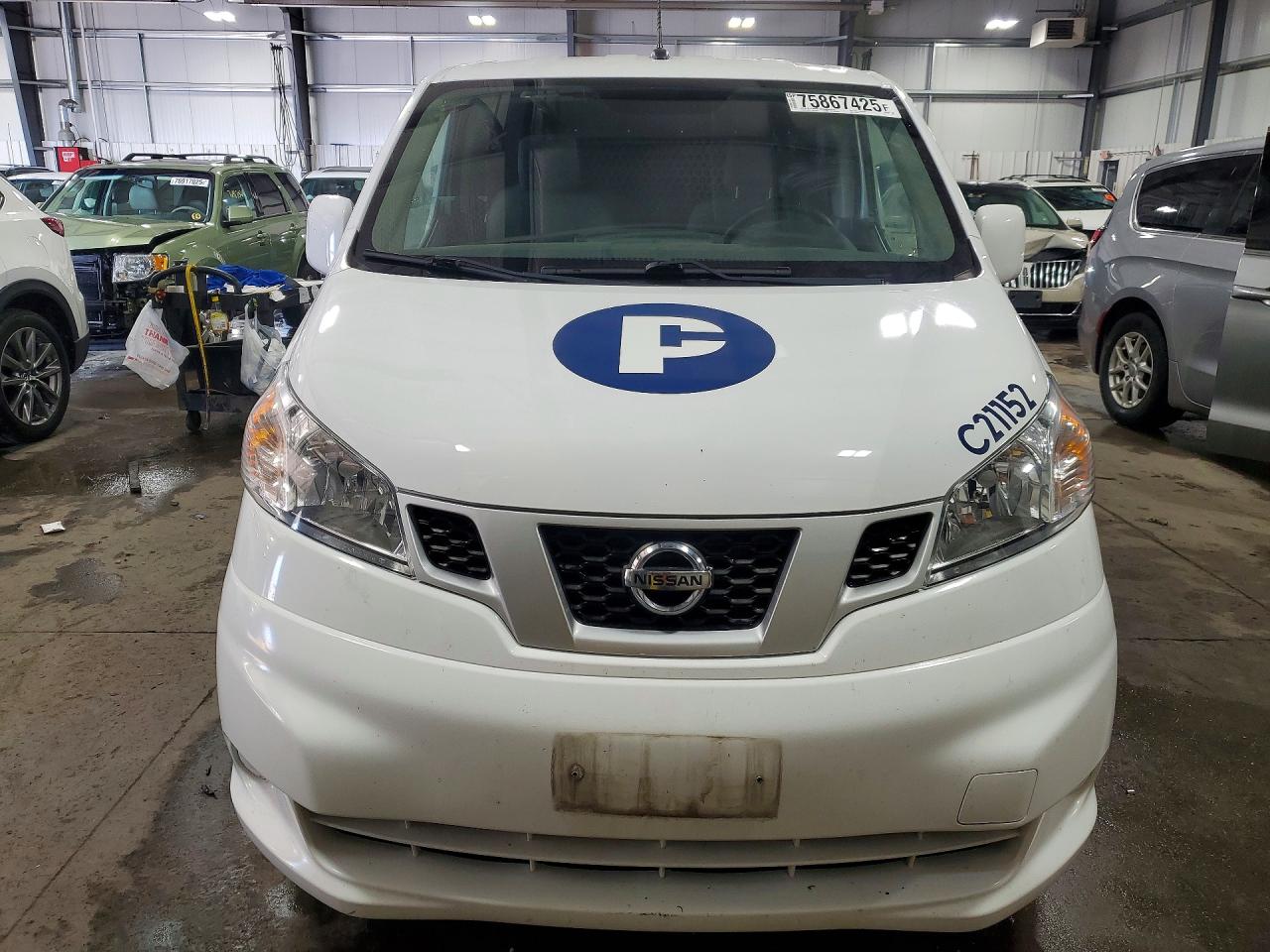 2021 NISSAN NV200 SV photo 9