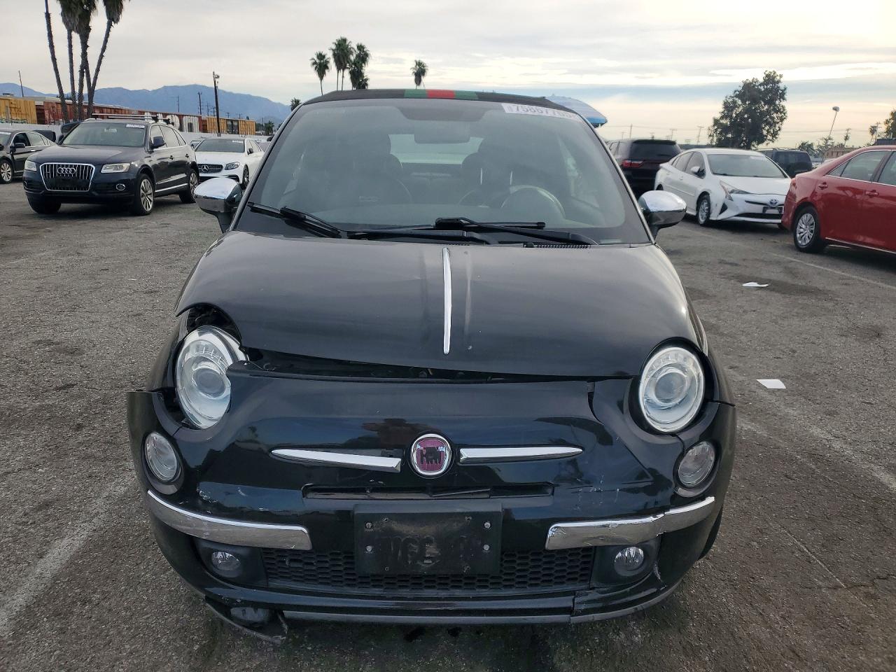 2012 FIAT 500 LOUNGE photo 5