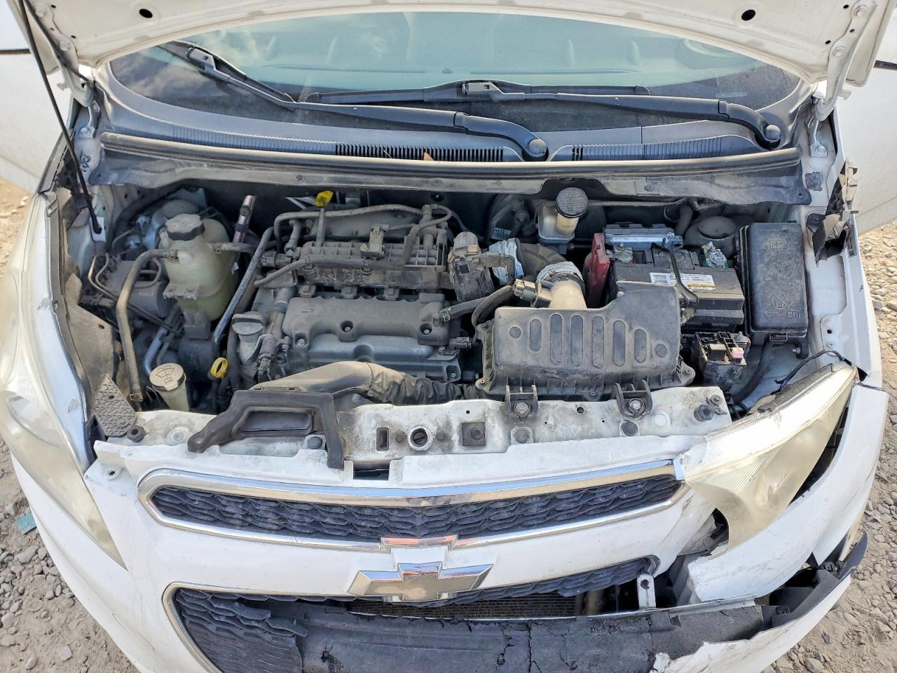 2015 CHEVROLET SPARK 1LT photo 11