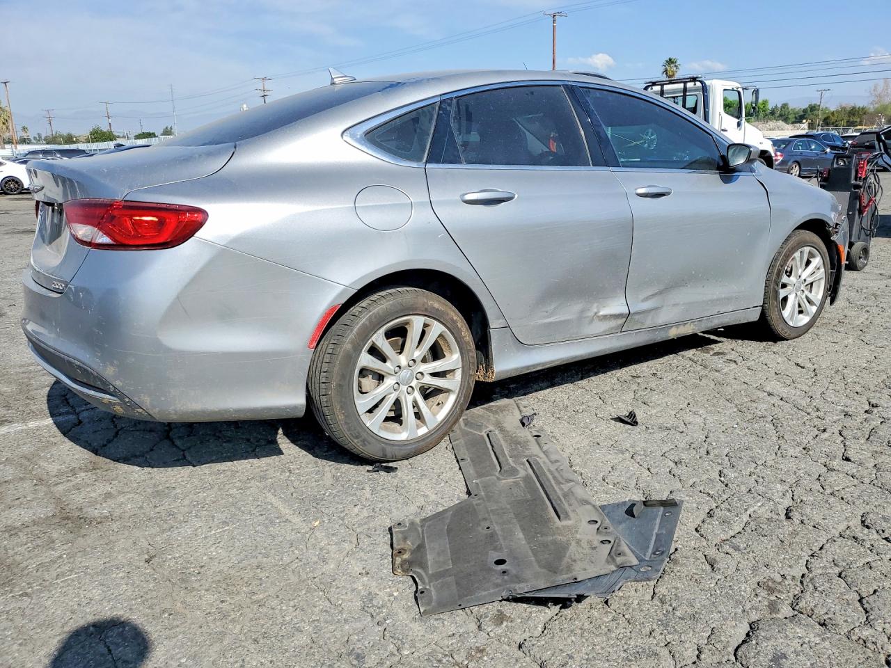 2015 CHRYSLER 200 LIMITED photo 3