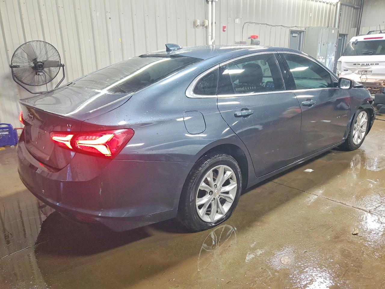 2020 CHEVROLET MALIBU LT photo 5