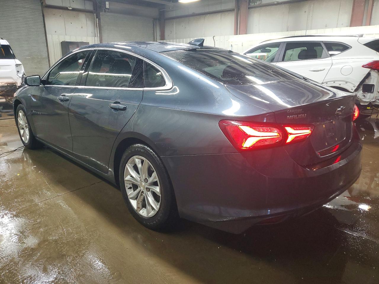 2020 CHEVROLET MALIBU LT photo 3